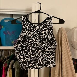 Black and White Patterned Women's Top